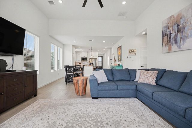 13716 Windward Mist Drive, La Marque, TX 77568