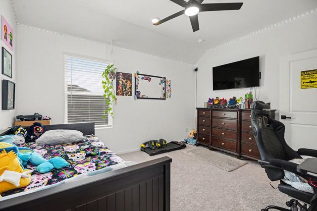 13716 Windward Mist Drive, La Marque, TX 77568