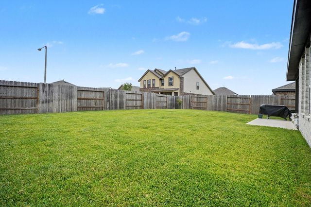 13716 Windward Mist Drive, La Marque, TX 77568