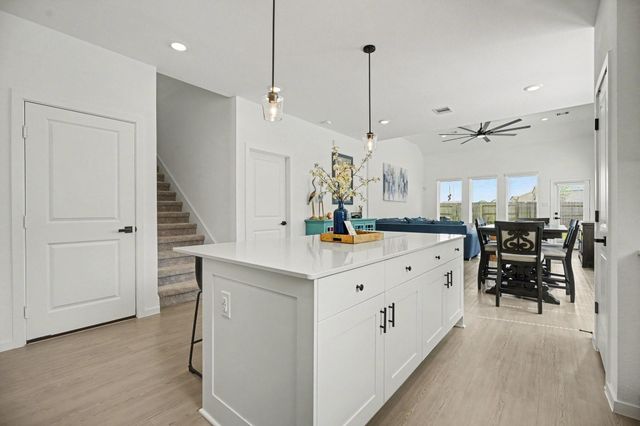 13716 Windward Mist Drive, La Marque, TX 77568