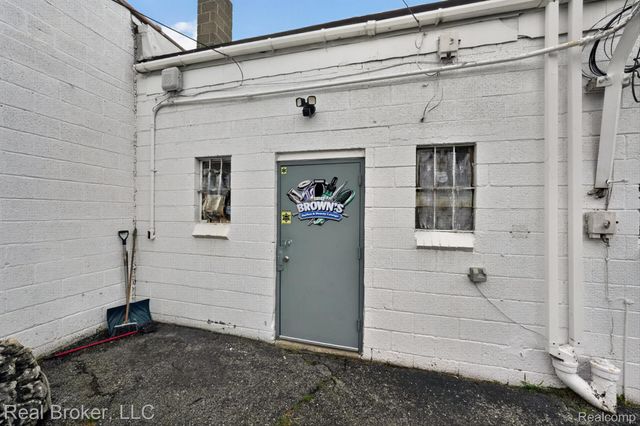 22713-22715 Plymouth Road, Detroit, MI 48239