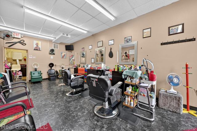 22713-22715 Plymouth Road, Detroit, MI 48239
