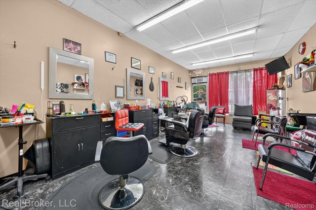 22713-22715 Plymouth Road, Detroit, MI 48239