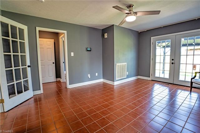 1437 Price Road, Eden, NC 27288