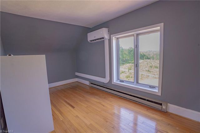 1437 Price Road, Eden, NC 27288