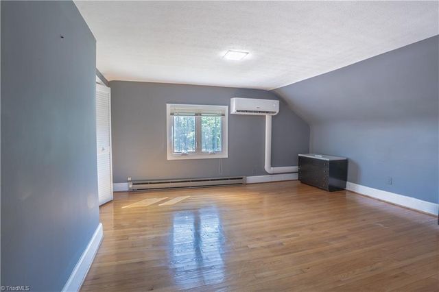 1437 Price Road, Eden, NC 27288
