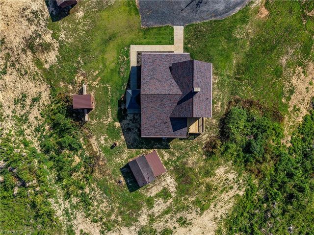 1437 Price Road, Eden, NC 27288