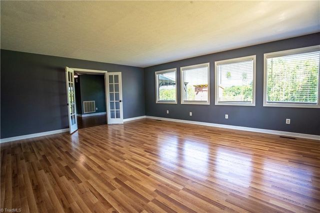 1437 Price Road, Eden, NC 27288