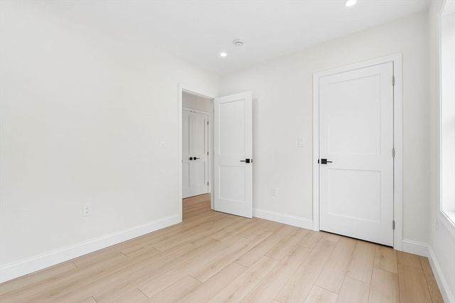 77 Hurd St, Lynn, MA 01905