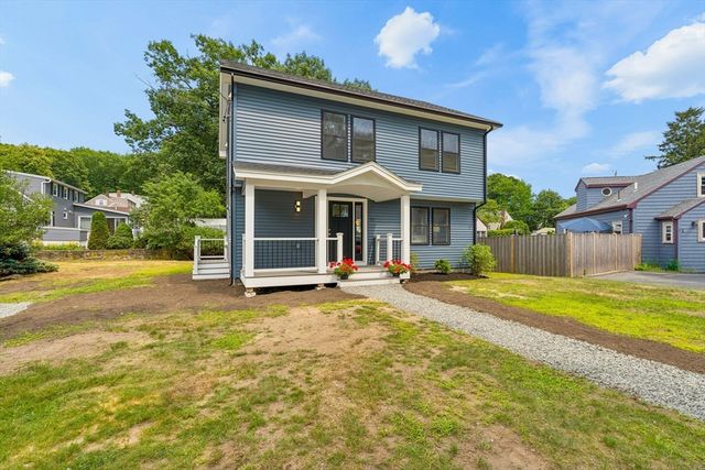 77 Hurd St, Lynn, MA 01905