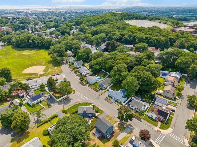 77 Hurd St, Lynn, MA 01905