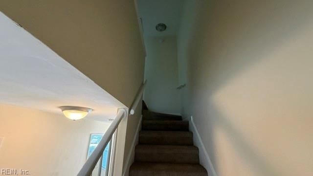4704 Padma CT, Virginia Beach, VA 23462