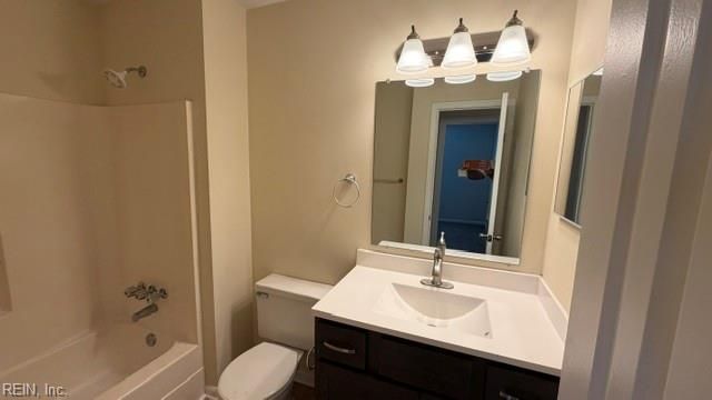 4704 Padma CT, Virginia Beach, VA 23462