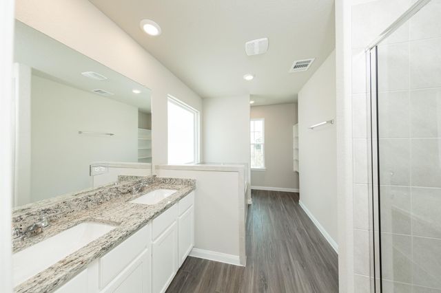 2549 Hawks Eye Drive, Conroe, TX 77301