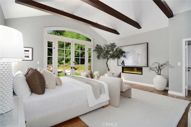 20367 Lander Drive, Woodland Hills, CA 91364