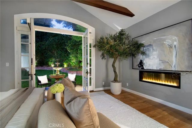 20367 Lander Drive, Woodland Hills, CA 91364