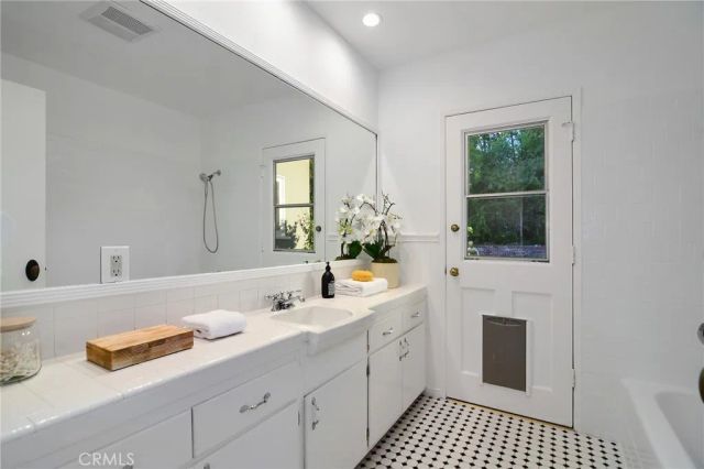 20367 Lander Drive, Woodland Hills, CA 91364