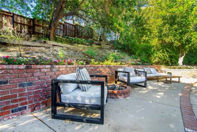 20367 Lander Drive, Woodland Hills, CA 91364