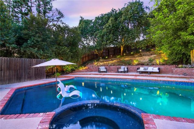 20367 Lander Drive, Woodland Hills, CA 91364