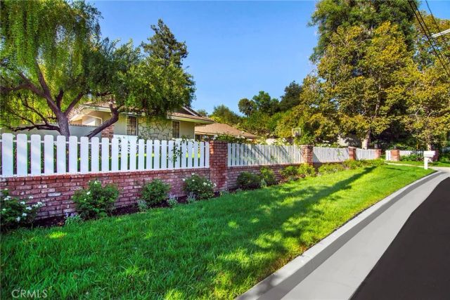 20367 Lander Drive, Woodland Hills, CA 91364