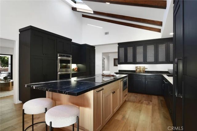 20367 Lander Drive, Woodland Hills, CA 91364