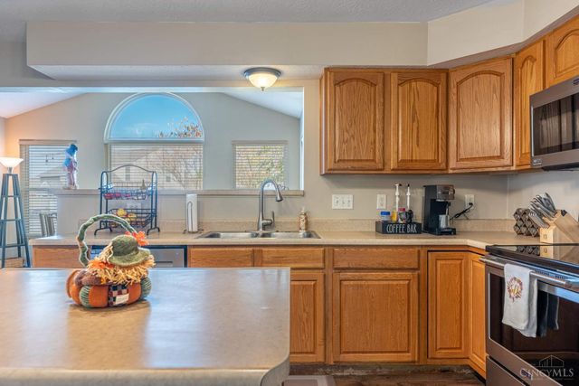 1946 Michelle Lane, Monroe, OH 45044