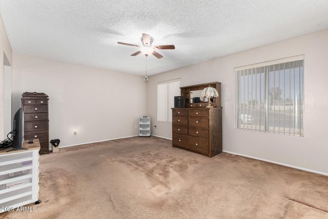 5825 W SUNNYSLOPE Lane, Glendale, AZ 85302