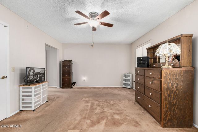 5825 W SUNNYSLOPE Lane, Glendale, AZ 85302