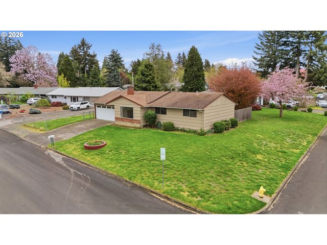 18010 Se PERSHING Ct, Gresham, OR 97236