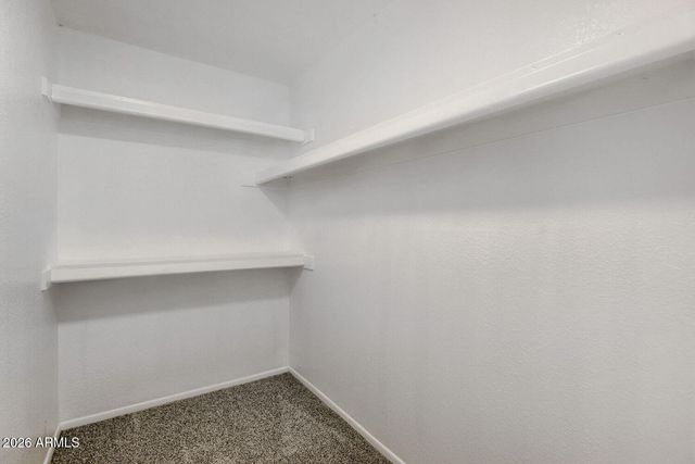 415 W GRANDVIEW Road, Phoenix, AZ 85023