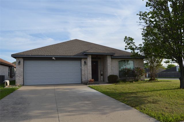 100 Lipan Street, Greenville, TX 75402