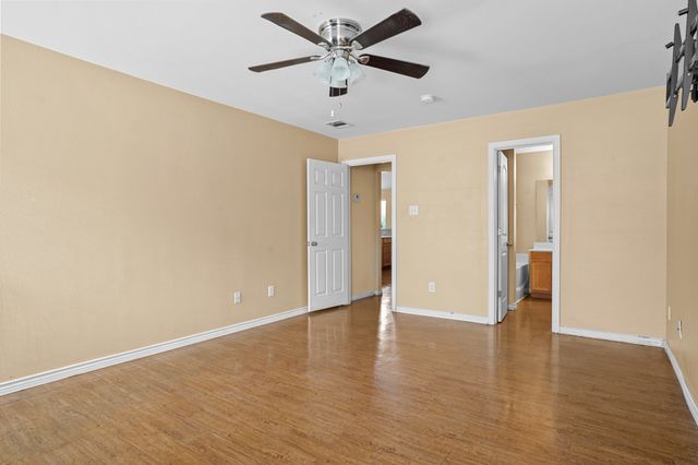 100 Lipan Street, Greenville, TX 75402