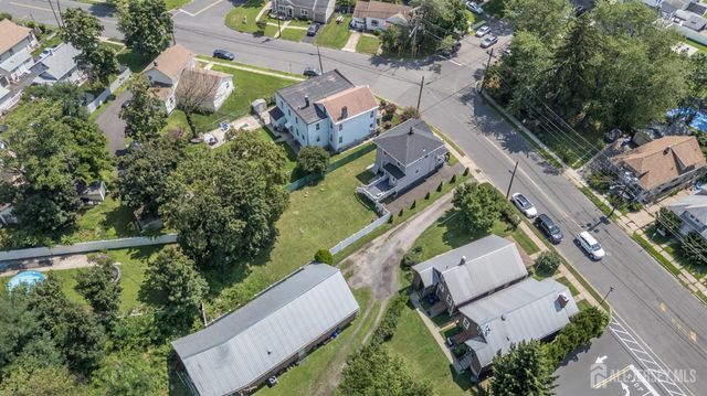 708 E Grand Avenue E, Rahway, NJ 07065