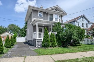 708 E Grand Avenue E, Rahway, NJ 07065