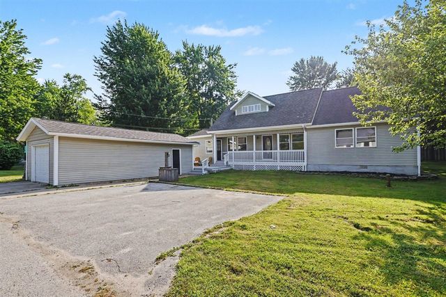 43479 Van Auken Drive, Bangor, MI 49013