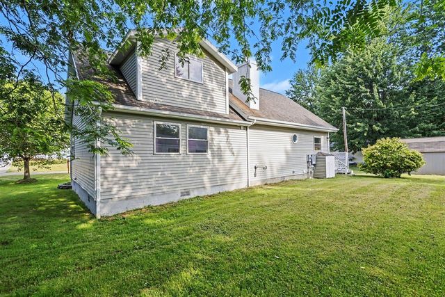 43479 Van Auken Drive, Bangor, MI 49013