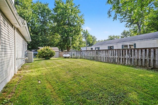 43479 Van Auken Drive, Bangor, MI 49013