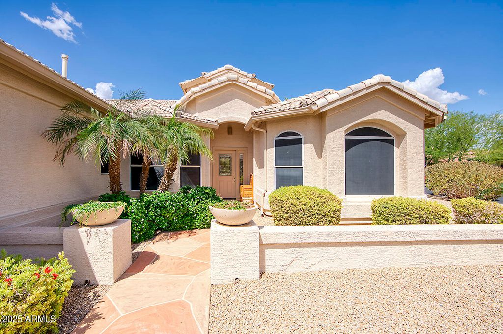 16112 W WHITTON Avenue, Goodyear, AZ 85395 — photo 2
