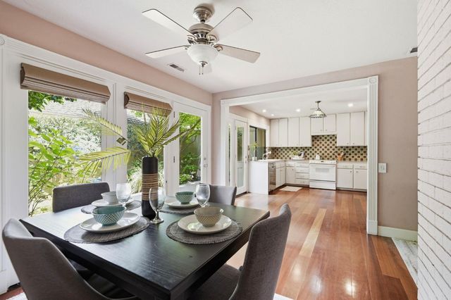 1276 Vanderbilt Way, Sacramento, CA 95825