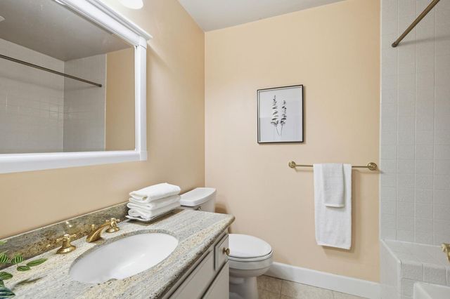 1276 Vanderbilt Way, Sacramento, CA 95825