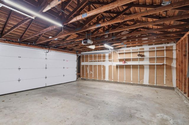 1276 Vanderbilt Way, Sacramento, CA 95825