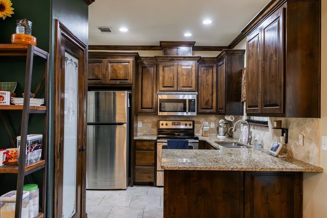 8322 Panther Path, San Angelo, TX 76901