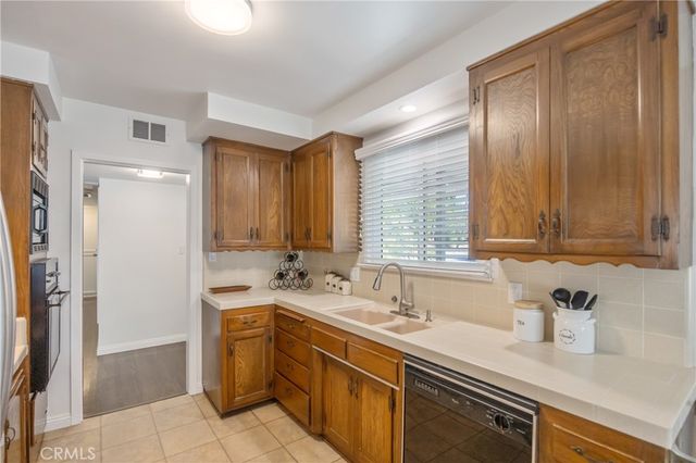 8435 Farralone Avenue, West Hills, CA 91304