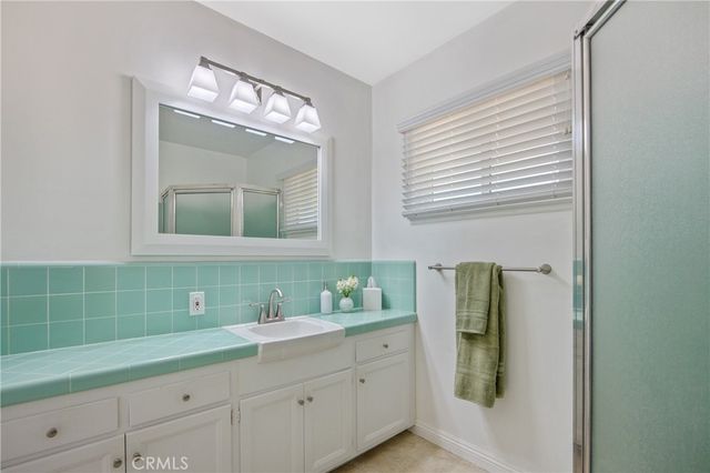 8435 Farralone Avenue, West Hills, CA 91304