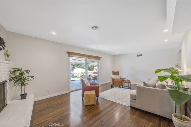 8435 Farralone Avenue, West Hills, CA 91304