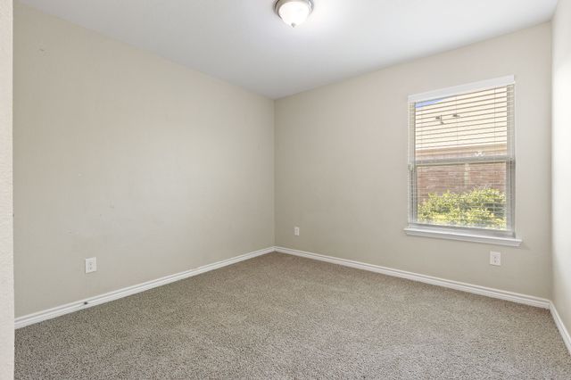 704 Snowy Orchid Lane, Desoto, TX 75115