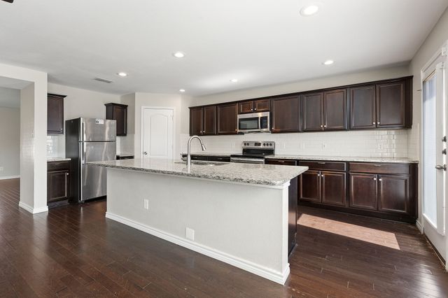 704 Snowy Orchid Lane, Desoto, TX 75115