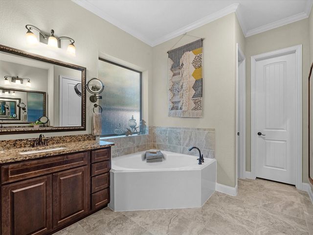 106 Diamond Back Lane, Montgomery, TX 77316