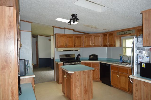 122 Arrowhead Rd, Allegheny Twp, PA 16373