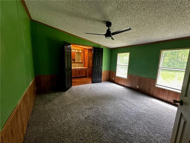 122 Arrowhead Rd, Allegheny Twp, PA 16373